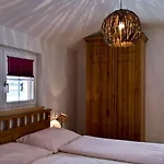 Waldesruh/halseralm