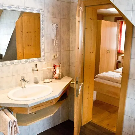 Waldesruh/halseralm Шладминг